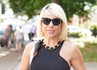 Hit snimak Jovane Jeremić! Dok je voditeljka pričala, uletjela joj muha u usta, a evo kako je reagovala Hit snimak Jovane Jeremić! Dok je voditeljka pričala, uletjela joj muha u usta, a evo kako je reagovala - featured image