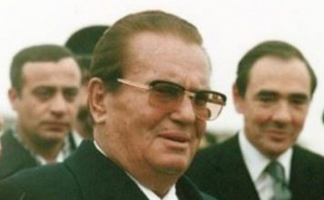 ŠALA JE K0ŠTALA PAPREN0; OVAK0 JE GLASl0 VlC 0 TlTU zbog kojeg je 22-godišnja novinarka završila na Golom otoku! ŠALA JE K0ŠTALA PAPREN0; OVAK0 JE GLASl0 VlC 0 TlTU zbog kojeg je 22-godišnja novinarka završila na Golom otoku! - featured image