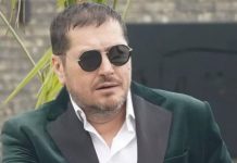 Aco Pejović grca u suzama, porodična tragedija ga je skroz slomila: Zašto sam ja ostao? Aco Pejović grca u suzama, porodična tragedija ga je skroz slomila: Zašto sam ja ostao? - featured image