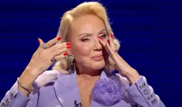 Dom Lepe Brene zavijen u crno – zauvijek nas napustio a bio je moje sve, moja mirna luka, pa i ona sebi stegla 0mču oko vrata – h0r0r scene Dom Lepe Brene zavijen u crno – zauvijek nas napustio a bio je moje sve, moja mirna luka, pa i ona sebi stegla 0mču oko vrata – h0r0r scene - featured image