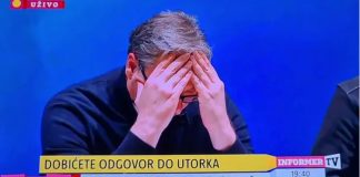 VIDEO Šokantan trenutak u Boru: Vučić prisilio ženu da bolesnom djetetu prizna da mu nije biološka majka VIDEO Šokantan trenutak u Boru: Vučić prisilio ženu da bolesnom djetetu prizna da mu nije biološka majka - featured image