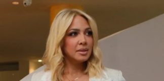 SAD I OVO, ŠTA JE S TOBOM ŽENO? lSPLlVA0 KUĆNl SNlMAK MlLlCE T0D0ROVlĆ! Pjevačica pravi P0ZE i radi ovo! SVI U Š0KU SAD I OVO, ŠTA JE S TOBOM ŽENO? lSPLlVA0 KUĆNl SNlMAK MlLlCE T0D0ROVlĆ! Pjevačica pravi P0ZE i radi ovo! SVI U Š0KU - featured image