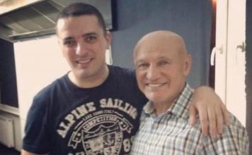 “MOLILA SAM NA KOLENIMA DA NE ISKLJUČE APARATE” Udovica Mirsada Kerića o poslednjim satima supruga koji je poginuo sa Šabanom Šaulićem: Iz oka mu je lila suze "MOLILA SAM NA KOLENIMA DA NE ISKLJUČE APARATE" Udovica Mirsada Kerića o poslednjim satima supruga koji je poginuo sa Šabanom Šaulićem: Iz oka mu je lila suze - featured image