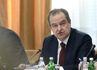 Prekinuta tišina usred emisije, više nije s nama: SVIMA ĆEŠ NEDOSTAJATI… Prekinuta tišina usred emisije, više nije s nama: SVIMA ĆEŠ NEDOSTAJATI… - featured image