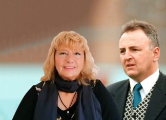 ARKAN0VA PRVA ŽENA LJILJA 0TKRlLA SVE POSLE 45 GOD: Progovorila o Željkovom životu, i Ceci – Ceca mu nije dala da nas posjećuje, pIjuvala mi je dijete i šutala ARKAN0VA PRVA ŽENA LJILJA 0TKRlLA SVE POSLE 45 GOD: Progovorila o Željkovom životu, i Ceci – Ceca mu nije dala da nas posjećuje, pIjuvala mi je dijete i šutala - featured image