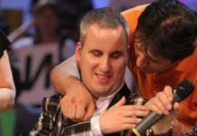 Pričalo se da Saša Matić nije htio ići na operaciju i vratiti vid zbog brata , a onda je PROGLEDAO I OTKRIO ISTINU SVIMA! Pričalo se da Saša Matić nije htio ići na operaciju i vratiti vid zbog brata , a onda je PROGLEDAO I OTKRIO ISTINU SVIMA! - featured image