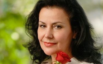 Skinula se u 71. godini, minijaturna seksi haljina nije pokrila ni mačkicu: Snežana Savić izazvala more komentara – što joj je ovo trebalo, višak kože visi na sve strane, dIake posvuda.. Skinula se u 71. godini, minijaturna seksi haljina nije pokrila ni mačkicu: Snežana Savić izazvala more komentara – što joj je ovo trebalo, višak kože visi na sve strane, dIake posvuda.. - featured image