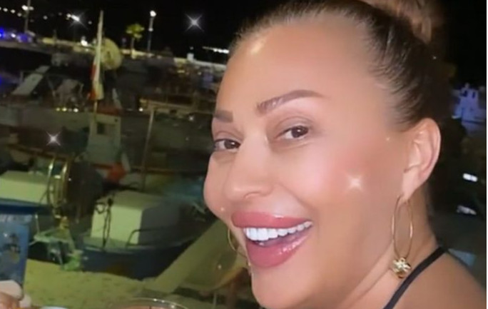 Brže bolje je obrisala post, ali već je bilo kasno, svi su vidjeli intimu: Svi u šoku zbog onoga što je osvanulo na Cecinom Instagramu, evo koji muškarac je s leđa puni - featured image Brže bolje je obrisala post, ali već je bilo kasno, svi su vidjeli intimu: Svi u šoku zbog onoga što je osvanulo na Cecinom Instagramu, evo koji muškarac je s leđa puni - featured image