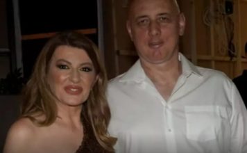 Jeziva isp0vijest, smogla snage da progovori: Moj muž je spavao sa haremom žena, tukao me mokrim peškirom da ne ostanu masnice, a onda je ona pokucala..” (VIDEO) Jeziva isp0vijest, smogla snage da progovori: Moj muž je spavao sa haremom žena, tukao me mokrim peškirom da ne ostanu masnice, a onda je ona pokucala..” (VIDEO) - featured image