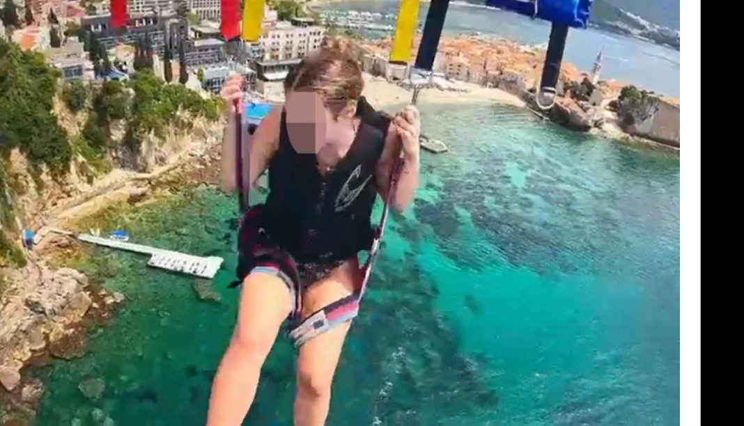 MAHALA, VIKALA, PA SE BACILA U MORE! Obrt u slučaju stradale Tijane (19) u Budvi: Tužilaštvo će morati ponovo da ispita dokaze, jedna stvar NIJE JASNA - featured image