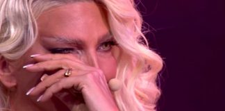 KARLEUŠA GRCA U SUZAMA ZBOG UBISTVA! Ne može da dođe sebi: Pa Bog me kažnjava, dio srca mi je ubijen KARLEUŠA GRCA U SUZAMA ZBOG UBISTVA! Ne može da dođe sebi: Pa Bog me kažnjava, dio srca mi je ubijen - featured image