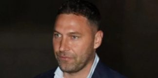 DUŠKO TOŠIĆ OBJAVIO FOTOGRAFIJU SA VENČANJA!! Mlada u prvom planu a tek da vidite ko je u pitanju… Atina i Nika nisu se odvajale od tate, Jelena zavrsila na urgentrn0m!! DUŠKO TOŠIĆ OBJAVIO FOTOGRAFIJU SA VENČANJA!! Mlada u prvom planu a tek da vidite ko je u pitanju… Atina i Nika nisu se odvajale od tate, Jelena zavrsila na urgentrn0m!! - featured image