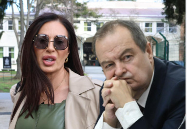 Srbija u suzama! Njegova smr.t sve zavila u crno, Ceca se jedva oglasila: Patio se, ali je sada otišao na ljepše mjesto - featured image Srbija u suzama! Njegova smr.t sve zavila u crno, Ceca se jedva oglasila: Patio se, ali je sada otišao na ljepše mjesto - featured image