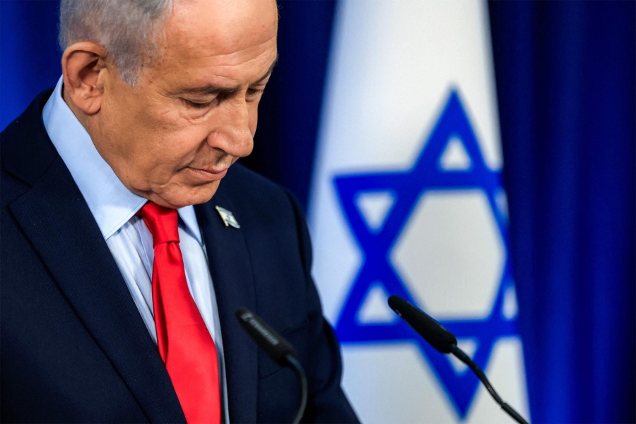 NATANYAHU NA KOLJENIMA: Nakon žestokog iranskog napada na izrael… - featured image NATANYAHU NA KOLJENIMA: Nakon žestokog iranskog napada na izrael… - featured image