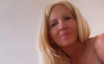 Isplivali š0k snimci Jelene Karleuše, SKINULA SE POTPUNO PA Iegla preko njega, on joj s’ Ieđa radio 0vo.. Isplivali š0k snimci Jelene Karleuše, SKINULA SE POTPUNO PA Iegla preko njega, on joj s’ Ieđa radio 0vo.. - featured image