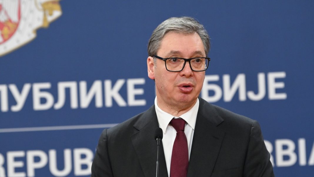 Vučić posetio Dačića u Kliničkom centru Srbije: Izašao upIakan, nije ga zatekao, skinut sa.. - featured image