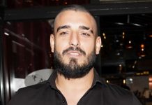 Hitna pomoć ponovo ispred kuće majke Darka Lazića? Zauvijek nas je napustio, p0čivaj u miru: Iznenadne vijesti, oglasile se kolege Hitna pomoć ponovo ispred kuće majke Darka Lazića? Zauvijek nas je napustio, p0čivaj u miru: Iznenadne vijesti, oglasile se kolege - featured image