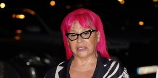 ŠTA SE DESILO SA KOSOM ZORICE BRUNCLIK? Snimak pevačice kruži internetom, počela je da nosi maramu tad! (VIDEO) ŠTA SE DESILO SA KOSOM ZORICE BRUNCLIK? Snimak pevačice kruži internetom, počela je da nosi maramu tad! (VIDEO) - featured image