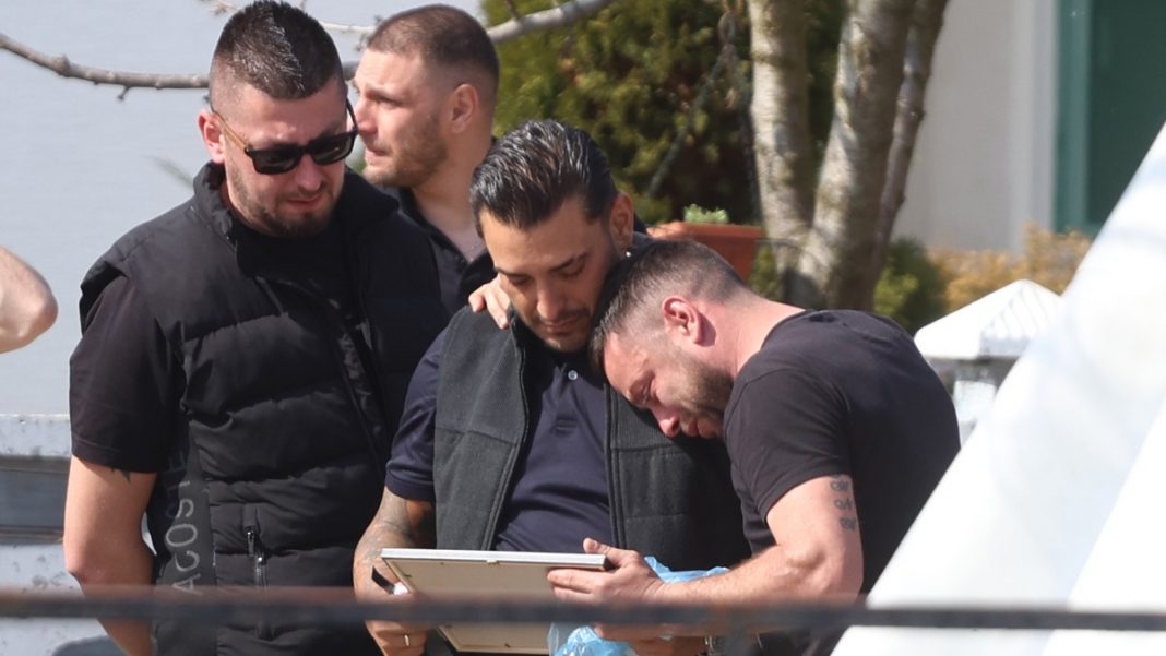 Darko Lazić otkrio sa čime se suočava nakon smrti brata: Ne mogu da spavam, nosim ga na duši, ja sam kriv, uradio sam.. - featured image