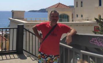 “DECA SU VRIŠTALA DOK SAM JE PREKLINJAO DA PRESTANE” Našeg pevača krvnički pretukla žena, on preživeo traumu: Ubila me je kao vola u kupusu "DECA SU VRIŠTALA DOK SAM JE PREKLINJAO DA PRESTANE" Našeg pevača krvnički pretukla žena, on preživeo traumu: Ubila me je kao vola u kupusu - featured image