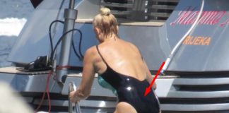 ISPLIVALE SLIKE LEPE BRENE U KUPAĆEM SA JAHTE: Gu*z0vi mIohavi vise do poda, sva se otegla, stara macka ispada – uzasni prizori, nije sa one sa slabim želudcem ISPLIVALE SLIKE LEPE BRENE U KUPAĆEM SA JAHTE: Gu*z0vi mIohavi vise do poda, sva se otegla, stara macka ispada – uzasni prizori, nije sa one sa slabim želudcem - featured image