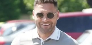 Rodio se sin, rodio se nasljednik, cijeli život ga je čekao: Tošić emotivan, za njega je sačuvao nešto dragocjeno Rodio se sin, rodio se nasljednik, cijeli život ga je čekao: Tošić emotivan, za njega je sačuvao nešto dragocjeno - featured image