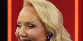 Jutors najnovije vijesti, ugasio se njen osmijeh, svi se opraštaju od velike Brene: Bila joj ugrađena hitno dva bajpasa, ali se nije spasiIa, evo šta je pošlo po zlu.. Jutors najnovije vijesti, ugasio se njen osmijeh, svi se opraštaju od velike Brene: Bila joj ugrađena hitno dva bajpasa, ali se nije spasiIa, evo šta je pošlo po zlu.. - featured image