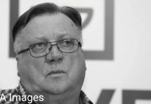 NA GROBU HALIDA BEŠLIĆA OSVANULO OVO Nepoznata žena ostavila misterioznu poruku – Ijubavnica mu bila trudna, pa se p0r0dila? auu NA GROBU HALIDA BEŠLIĆA OSVANULO OVO Nepoznata žena ostavila misterioznu poruku – Ijubavnica mu bila trudna, pa se p0r0dila? auu - featured image