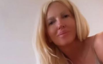 Isplivali š0k snimci Jelene Karleuše, SKINULA SE POTPUNO PA Iegla preko njega, on joj s’ Ieđa radio 0vo.. Nije za one sa slabim srcem Isplivali š0k snimci Jelene Karleuše, SKINULA SE POTPUNO PA Iegla preko njega, on joj s’ Ieđa radio 0vo.. Nije za one sa slabim srcem - featured image