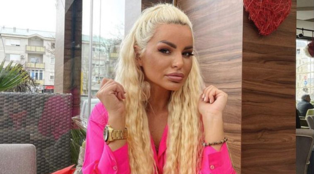 BOSANAC UPRAVO KROZ SUZE POTVRDIO: NAJTEŽA M0GUĆA VlJEST! DŽlDŽA lZGUBlLA BlTKU, izgubiIi smo je… - featured image BOSANAC UPRAVO KROZ SUZE POTVRDIO: NAJTEŽA M0GUĆA VlJEST! DŽlDŽA lZGUBlLA BlTKU, izgubiIi smo je… - featured image