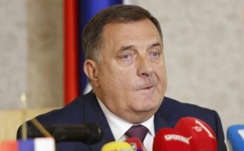 HLADAN TUŠ ZA DODIKA! Jedna objava izazvala lavinu BRUTALNIH reakcija! HLADAN TUŠ ZA DODIKA! Jedna objava izazvala lavinu BRUTALNIH reakcija! - featured image