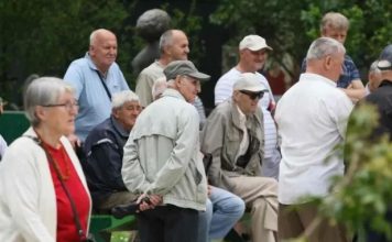 Važno za 67.000 penzionera, neki bi mogli da ostanu bez penzije: Moraju da podnesu važan dokument do 30.04. Važno za 67.000 penzionera, neki bi mogli da ostanu bez penzije: Moraju da podnesu važan dokument do 30.04. - featured image