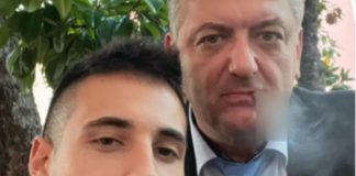 TONI OTVORIO VRATA LUKSUZNOG DOMA: Iselio se iz dvorca poslije razvoda od Dragane, pa ovdje sagradio raj, a društvo mu pravi naša popularna pjevačica pripremite se za šok TONI OTVORIO VRATA LUKSUZNOG DOMA: Iselio se iz dvorca poslije razvoda od Dragane, pa ovdje sagradio raj, a društvo mu pravi naša popularna pjevačica pripremite se za šok - featured image