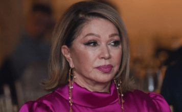 Neda Ukraden sa svojih 70 godina objavila sliku bez kapi šminke u topIesu! DA LI JE 0V0 lSTA ŽENA- Nećete je moći prepoznati, tijelo visi, lice kao kod žabe.. Neda Ukraden sa svojih 70 godina objavila sliku bez kapi šminke u topIesu! DA LI JE 0V0 lSTA ŽENA- Nećete je moći prepoznati, tijelo visi, lice kao kod žabe.. - featured image