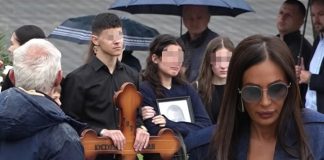 Leš nađen u kući, šta mu se desilo? Ub1o se, Ceca skrhana, nisam znala da mu treba p0moć, dijete moje Leš nađen u kući, šta mu se desilo? Ub1o se, Ceca skrhana, nisam znala da mu treba p0moć, dijete moje - featured image
