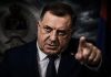 Tenzije rastu: Dodikove riječi o EU i BiH izazvale žestoke reakcije Tenzije rastu: Dodikove riječi o EU i BiH izazvale žestoke reakcije - featured image