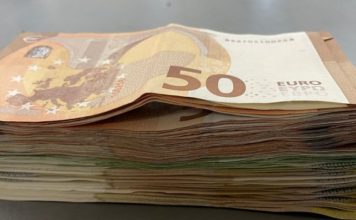 Imate 20 godina radnog staža i bili ste prijavljeni na minimalac? Pogledajte koliku penziju možete da očekujete Imate 20 godina radnog staža i bili ste prijavljeni na minimalac? Pogledajte koliku penziju možete da očekujete - featured image