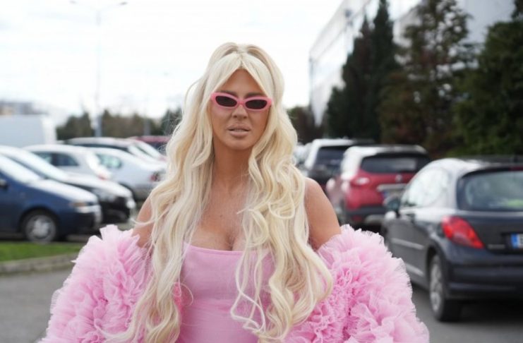 UDAJE SE JELENA KARLEUŠA! ŠOK-BOMBA: Progovorila o TREĆOJ SVADBI, A tek da vidite ko je mladoženja zanijemit ćete od šoka!! (VIDEO) UDAJE SE JELENA KARLEUŠA! ŠOK-BOMBA: Progovorila o TREĆOJ SVADBI, A tek da vidite ko je mladoženja zanijemit ćete od šoka!! (VIDEO) - featured image