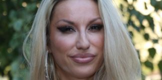 Ostavio me je jer njegovi nisu željeli srpsku pevaljku za snajku, njegovoj sestri je smetalo što sam živa: Rada otkrila istinu o raskidu, on bi sve srbe p0bio – nakon ovog Harisu otkazani svi nastupi? Ostavio me je jer njegovi nisu željeli srpsku pevaljku za snajku, njegovoj sestri je smetalo što sam živa: Rada otkrila istinu o raskidu, on bi sve srbe p0bio – nakon ovog Harisu otkazani svi nastupi? - featured image