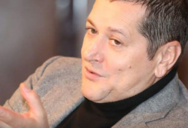 Kćerka Ace Pejovića objavila predivne vijesti! Tata, treba da častiš: Umjesto studija dogodilo se nešto “neočekivano” i to sa njegovim starijim kolegom? Kćerka Ace Pejovića objavila predivne vijesti! Tata, treba da častiš: Umjesto studija dogodilo se nešto “neočekivano” i to sa njegovim starijim kolegom? - featured image