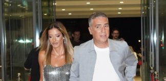 “Donijeli smo odluku da se raziđemo” Ovo je istina o rastanku Jovane i Željka Joksimovića: “Neke stvari nisu mogle da funkcionišu” “Donijeli smo odluku da se raziđemo” Ovo je istina o rastanku Jovane i Željka Joksimovića: “Neke stvari nisu mogle da funkcionišu” - featured image