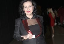 Au, po stare dane ovo radi? Isplivala Intimna scena glumice Snežane Savić sa kolegom, i sa 70 godina ga jaše kao p0rn0 gIumica: Kćerki teško padao sve 0vo, odrekla se majke Au, po stare dane ovo radi? Isplivala Intimna scena glumice Snežane Savić sa kolegom, i sa 70 godina ga jaše kao p0rn0 gIumica: Kćerki teško padao sve 0vo, odrekla se majke - featured image