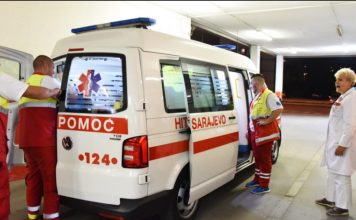TRAGEDIJA: Dijete pojelo ZAČIN kojeg svi imamo u kuhinji i UMRO!!Ukoliko ga imate u kuhinji odmah ga bacite….. TRAGEDIJA: Dijete pojelo ZAČIN kojeg svi imamo u kuhinji i UMRO!!Ukoliko ga imate u kuhinji odmah ga bacite….. - featured image