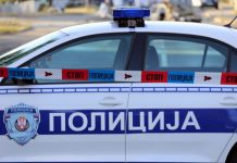 STARAC (74) POKUŠAO DA OBLJUBI DJEVOJČICU (12) Užas: Tjerao je da krene s njim u HOSTEL, ali se sve u sekundi promijenilo kada je njoj ZAZVONIO TELEFON STARAC (74) POKUŠAO DA OBLJUBI DJEVOJČICU (12) Užas: Tjerao je da krene s njim u HOSTEL, ali se sve u sekundi promijenilo kada je njoj ZAZVONIO TELEFON - featured image