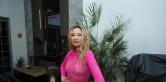 MNOGI OSTANU U ČUDU KAD SAZNAJU KOLIKO GODINA IMA RADA MANOJLOVIĆ! Svi su mislili da je dosta mlađa, a ovo je istina MNOGI OSTANU U ČUDU KAD SAZNAJU KOLIKO GODINA IMA RADA MANOJLOVIĆ! Svi su mislili da je dosta mlađa, a ovo je istina - featured image