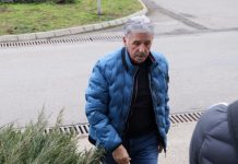 “DOKTOR MI JE REKAO DA IMAM JOŠ TRI GODINE ŽIVOTA” Bosanac prvi put progovorio o teškoj borbi, u sve bio umešan i Saša Popović: Sad je vrlo ozbiljna stvar… “DOKTOR MI JE REKAO DA IMAM JOŠ TRI GODINE ŽIVOTA” Bosanac prvi put progovorio o teškoj borbi, u sve bio umešan i Saša Popović: Sad je vrlo ozbiljna stvar… - featured image