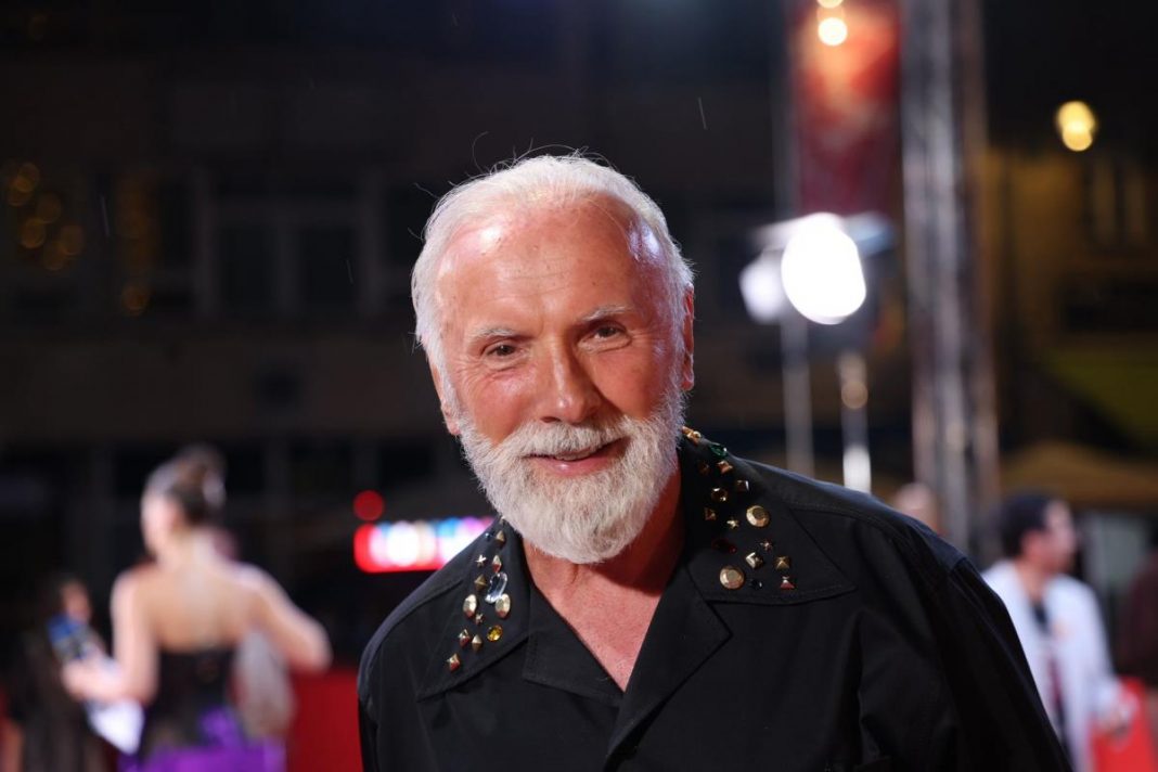 DINO MERLIN TEŽAK 100 MILIONA DOLARA! Bogatiji čak 80 miliona od Zdravka Čolića, cifra ostavlja bez daha - featured image