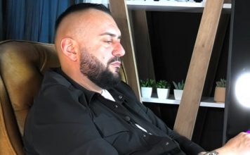 “STRIC JE U SUDNICI IZVUKAO ORUŽJE I UBIO UBICU MOGA OCA” Potresna ispovest Emira Brunčevića o krvavom detinjstvu i krvnoj osveti "STRIC JE U SUDNICI IZVUKAO ORUŽJE I UBIO UBICU MOGA OCA" Potresna ispovest Emira Brunčevića o krvavom detinjstvu i krvnoj osveti - featured image