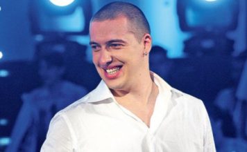 SPAVA0 SAM SA UDATIM ŽENAMA” Amar Gile bez dlake na jeziku: Objavio video snimke, puče bruka, a puknut će i mnogi estradni brakovi: KAD čujete s kojom Našom POPULARNOM PJEVAČICOM JE BIO zgrozit ćete se.. SPAVA0 SAM SA UDATIM ŽENAMA” Amar Gile bez dlake na jeziku: Objavio video snimke, puče bruka, a puknut će i mnogi estradni brakovi: KAD čujete s kojom Našom POPULARNOM PJEVAČICOM JE BIO zgrozit ćete se.. - featured image