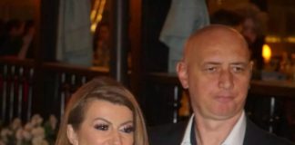 Puče tikva, razvod! Mislila je da ima sretan brak i vijernog muža dok nije pogledala u njegov telefon: Poziv koji je usred noći dobio Taške, Viki je potpuno zbunio Puče tikva, razvod! Mislila je da ima sretan brak i vijernog muža dok nije pogledala u njegov telefon: Poziv koji je usred noći dobio Taške, Viki je potpuno zbunio - featured image